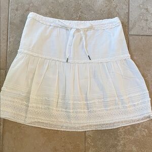 Abercrombie & Fitch White Lace Mini Skirt